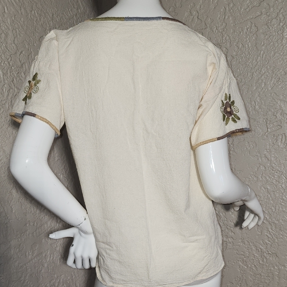 Cream Puff Sleeve Embellished Blouse with Tie . From Mexico Hand Made - Picture 8 of 9